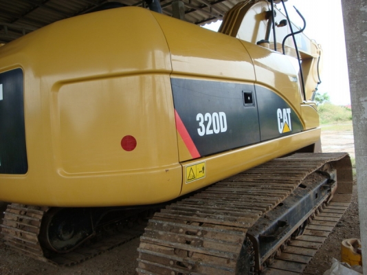 CAT 320D 3,039 ชั่วโมง กริ๊บสภาพเดิมไม่มีการแต่งสี รถบ้าน CAT 320D 3,039 ชั่วโมง กริ๊บสภาพเดิมไม่มีการแต่งสี รถบ้าน