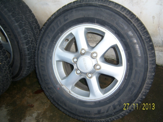 แม็กอีซูซุไฮเลนเดอร์ ขอบ 16 พร้อมยาง 245 70 16  1ชุด