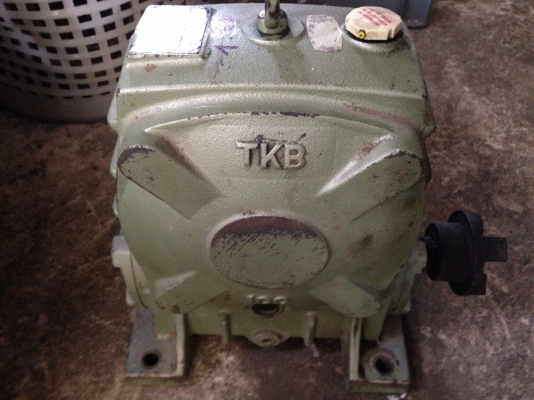 ขายหัวเกียร์ทดรอบ TKB อัตราทด 1:60 เบอร์ 100 สภาพสวย หมุนนิ่ม พร้อมใช้งาน