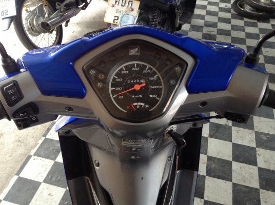 ขาย!!!เวฟ110ไอ สต๊าทมือ ปี54 รถเครื่องดีคับ มีเล่มทะเบียนครบ ภาษีไม่หมด