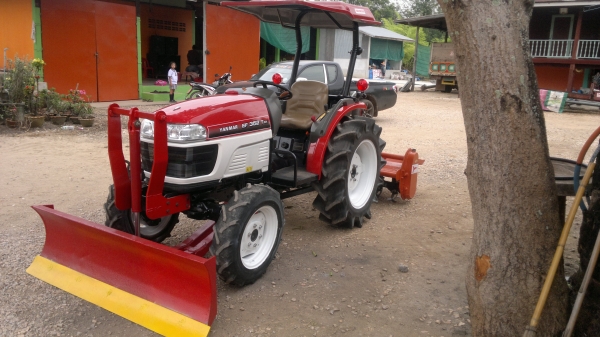 ขายรถไถยันม่าร์35แรงพร้อมอุปกรณ์ ดันดิน โรตารี่