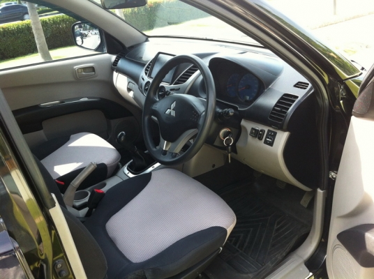 ขายรถ TRITON PLUS 09 มือเดียวติดแก็สหัวฉีดครับ ขายรถ TRITON PLUS 09 มือเดียวติดแก็สหัวฉีดครับ