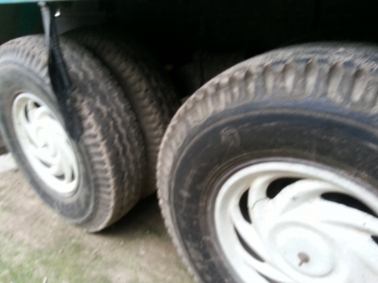 ISUZU FVM    นายเจษฏา สุราษ มัดจำแล้ว 10,000 บาทแล้วค่ะ จนถึงวันที่ 15 มค.2557