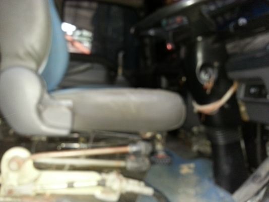 ISUZU FVM    นายเจษฏา สุราษ มัดจำแล้ว 10,000 บาทแล้วค่ะ จนถึงวันที่ 15 มค.2557