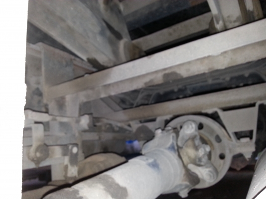 ISUZU FVM    นายเจษฏา สุราษ มัดจำแล้ว 10,000 บาทแล้วค่ะ จนถึงวันที่ 15 มค.2557