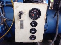 ขายเครื่องปั่นไฟ ขนาด 70 kva เครื่อง Perkins 4 สูบ ปี 2001 ราคา 200 000 บาท teeratut 091-9986531