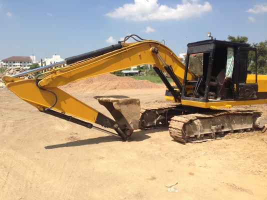 ขาย แบคโฮ cat 120b ต่อรองใด้คับ ขายเพราะเลิกกิจการ