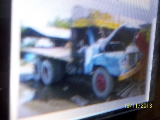 ขาย  10ล้อ หัวยาว  อิซูสุ  145  แรง  พื้นเรียบ  ทะเบียน ม.79