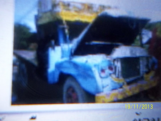 ขาย  10ล้อ หัวยาว  อิซูสุ  145  แรง  พื้นเรียบ  ทะเบียน ม.79