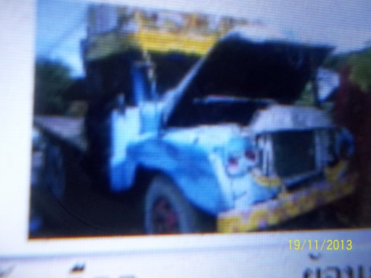 ขาย  10ล้อ หัวยาว  อิซูสุ  145  แรง  พื้นเรียบ  ทะเบียน ม.79