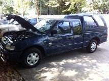 ขายรถ isuzu spacecab 2.5 sx ปี 2000 สีน้ำเงิน ราคา 250,000 บาท teeratut 091-9986531 ขายรถ isuzu spacecab 2.5 sx ปี 2000 สีน้ำเงิน ราคา 250,000 บาท teeratut 091-9986531