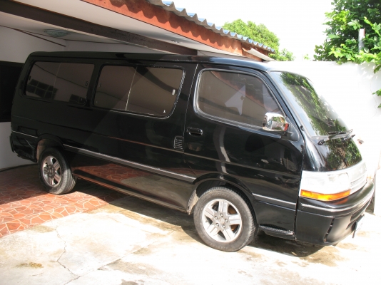 ขายรถตู้หัวจรวดHIACE เครื่อง1JZ ก๊าซ LPG สีดำ ทำสีแล้ว ทะเบียนพร้อมโอนไม่ขาดต่อ ขายรถตู้หัวจรวดHIACE เครื่อง1JZ ก๊าซ LPG สีดำ ทำสีแล้ว ทะเบียนพร้อมโอนไม่ขาดต่อ