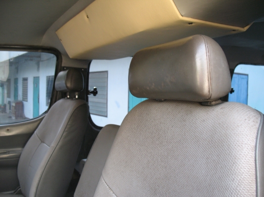 ขายรถตู้หัวจรวดHIACE เครื่อง1JZ ก๊าซ LPG สีดำ ทำสีแล้ว ทะเบียนพร้อมโอนไม่ขาดต่อ ขายรถตู้หัวจรวดHIACE เครื่อง1JZ ก๊าซ LPG สีดำ ทำสีแล้ว ทะเบียนพร้อมโอนไม่ขาดต่อ