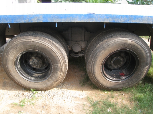 ขายสิบล้อมิตซูบิชิ FN515 เครื่อง 6D14 175 HP เพลาเดียว พื้นเรียบ สภาพสวยสุดๆ