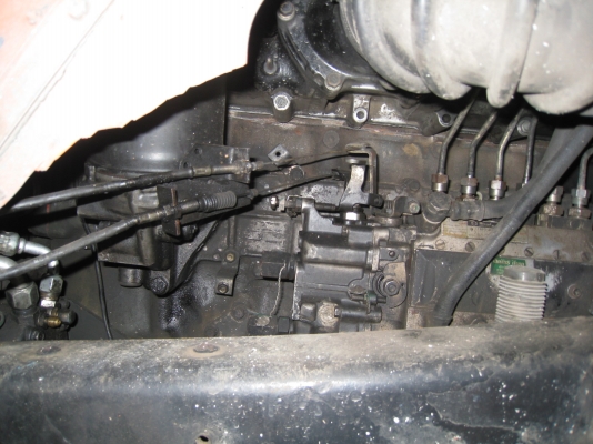 ขายสิบล้อมิตซูบิชิ FN515 เครื่อง 6D14 175 HP เพลาเดียว พื้นเรียบ สภาพสวยสุดๆ