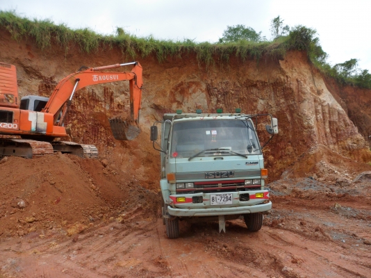 อีซูซุ ร็อกกี้ 195 เปลี่ยนเครื่องเป็น 210 เกียร์  ZF