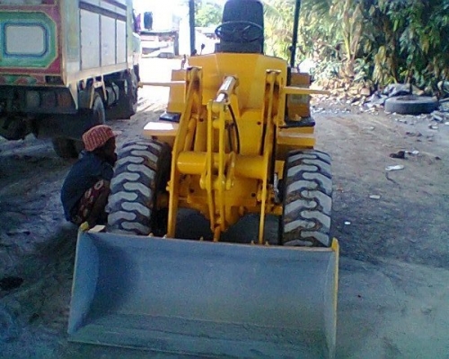 รถตักล้อยาง KOMATSU WA 30-2 เอวอ่อน เก่านอกใช้งาน1ปี