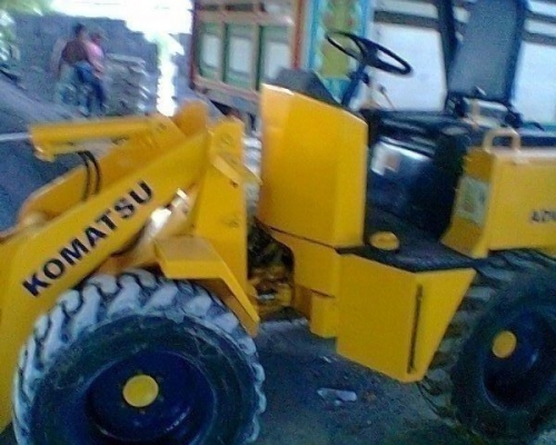 รถตักล้อยาง KOMATSU WA 30-2 เอวอ่อน เก่านอกใช้งาน1ปี