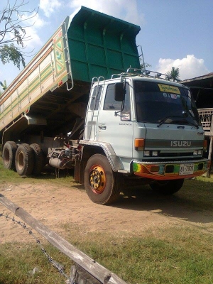 ขาย นางฟ้า 195 แท้สวยจัดสภาพยางเต็ม ดั๊มกระบะโล ปี 39 ราคา 1,200,000 ติดต่อคุณหนาม 087-9666599