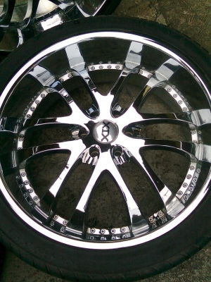 VIP 24X10 XIX พร้อมยางปี12-13ใหม่สวยกริ๊บๆ