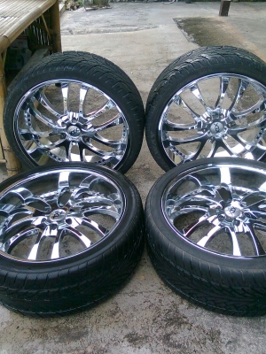 VIP 24X10 XIX พร้อมยางปี12-13ใหม่สวยกริ๊บๆ