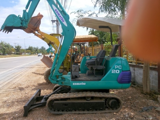 ขายรถขุด-ดัน KOMATSU pc 20-7  (มีVDOให้ชม) รถเก่านอก สภาพพร้อมใช้งาน มีเอกสารแจ้งจำหน่าย
