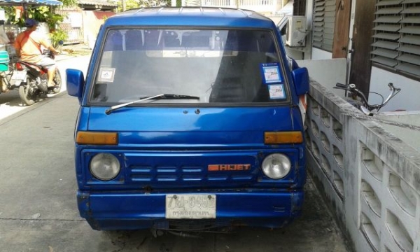 กะป๊อไดฮัทสุ s65ป้ายขาว สวยเดิมพร้อมใช้ 3สูบแรงๆ lpg เล่มแท้ ภาษี56 ช้าอดชัวร์  57000 (กทม.)