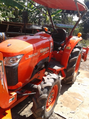 ขายรถไถคูโบต้า KUBOTA L 3608 (4WD) พร้อมใบมีดคานล่าง ขายรถไถคูโบต้า KUBOTA L 3608 (4WD) พร้อมใบมีดคานล่าง