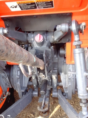 ขายรถไถคูโบต้า KUBOTA L 3608 (4WD) พร้อมใบมีดคานล่าง ขายรถไถคูโบต้า KUBOTA L 3608 (4WD) พร้อมใบมีดคานล่าง