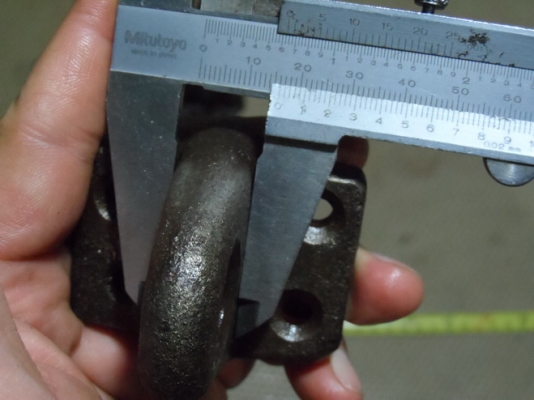 หูรับน้ำหนักเหล็กหล่อเหนียว มี 2 คู่(ไม่รู้จะเรียกว่าอะไรครับ)