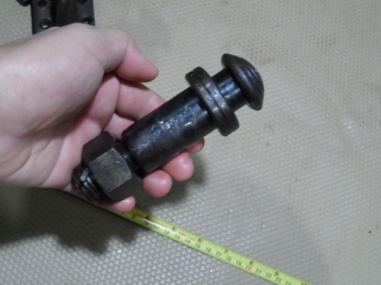 สลักเรื่อ หรือ งานล็อค เสียบ ตามแต่แนวของช่างครับ