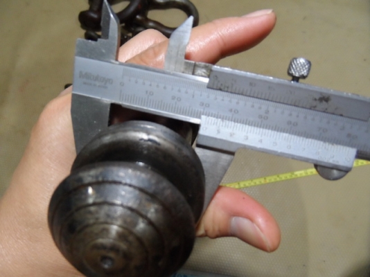 สลักเรื่อ หรือ งานล็อค เสียบ ตามแต่แนวของช่างครับ