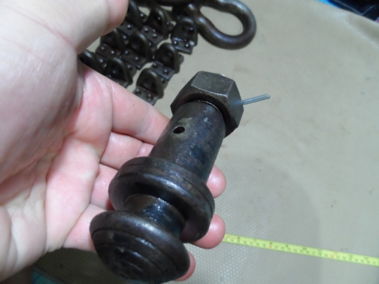 สลักเรื่อ หรือ งานล็อค เสียบ ตามแต่แนวของช่างครับ