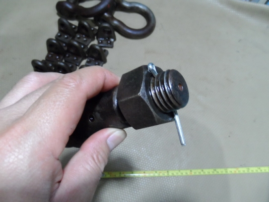 สลักเรื่อ หรือ งานล็อค เสียบ ตามแต่แนวของช่างครับ