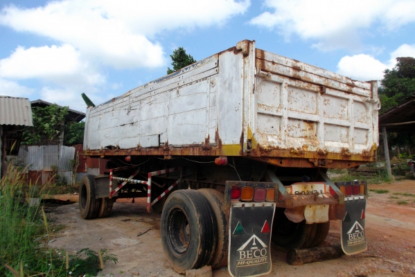 ขายด่วนหางพ่วงดรั้ม2เพลายาว6.4เมตรราคาถูก185000บาท