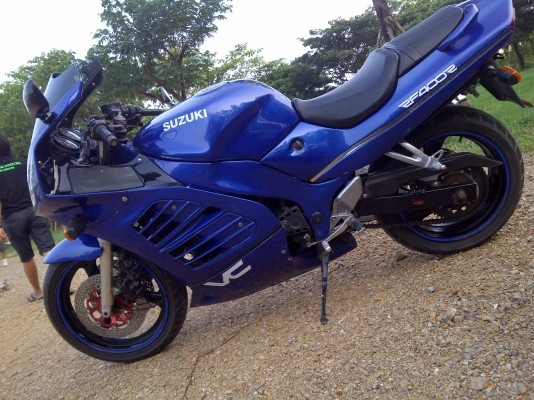 ขาย Suzuki RF 400 vc ฝาแดง ล้อหลัง Brembo 5.50 ขอบ 17สภาพดี