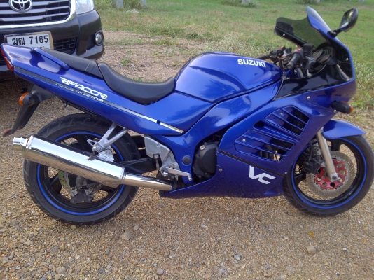 ขาย Suzuki RF 400 vc ฝาแดง ล้อหลัง Brembo 5.50 ขอบ 17สภาพดี