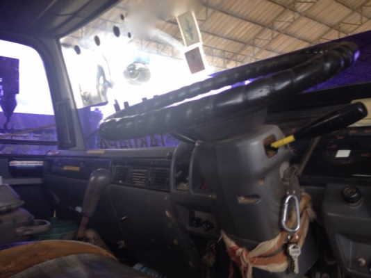 รถฮีโน่ 10 ล้อดั้ม FM3M 240 แรงม้า ปี 39 สนใจติดต่อ 081 - 6079515 รถฮีโน่ 10 ล้อดั้ม FM3M 240 แรงม้า ปี 39 สนใจติดต่อ 081 - 6079515