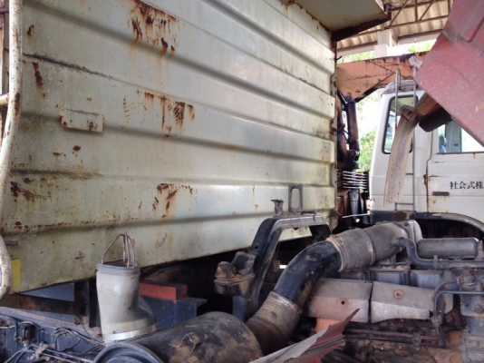 รถฮีโน่ 10 ล้อดั้ม FM3M 240 แรงม้า ปี 39 สนใจติดต่อ 081 - 6079515 รถฮีโน่ 10 ล้อดั้ม FM3M 240 แรงม้า ปี 39 สนใจติดต่อ 081 - 6079515