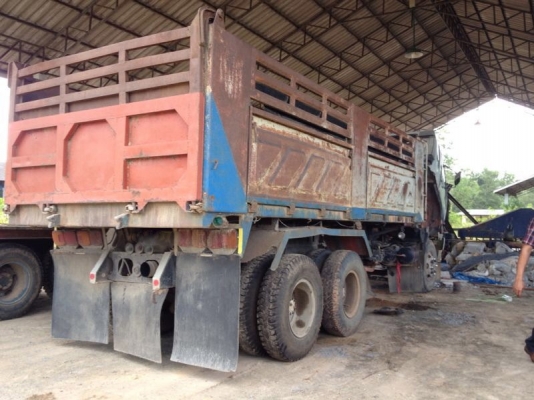 รถฮีโน่ 10 ล้อดั้ม FM3M 240 แรงม้า ปี 39 สนใจติดต่อ 081 - 6079515 รถฮีโน่ 10 ล้อดั้ม FM3M 240 แรงม้า ปี 39 สนใจติดต่อ 081 - 6079515