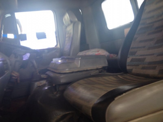 รถฮีโน่ 10 ล้อดั้ม FM3M 240 แรงม้า ปี 39 สนใจติดต่อ 081 - 6079515 รถฮีโน่ 10 ล้อดั้ม FM3M 240 แรงม้า ปี 39 สนใจติดต่อ 081 - 6079515