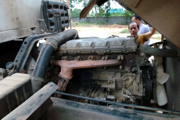 ขายด่วนรถสิบล้อHINOKT725ดรั้มเครืองJO8Cหัวไฮเทก