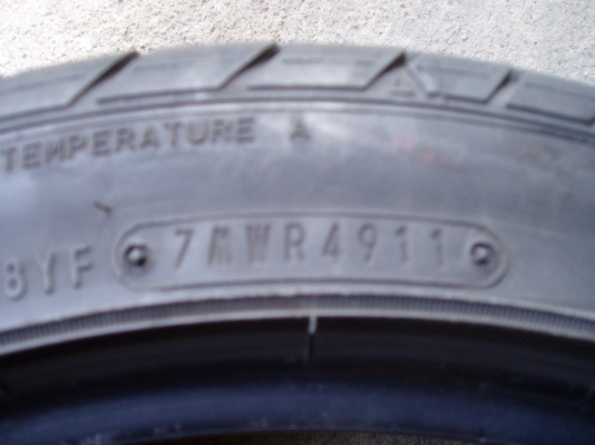 ขายยาง 195 45 16 ดันล๊อป มี3เส้น