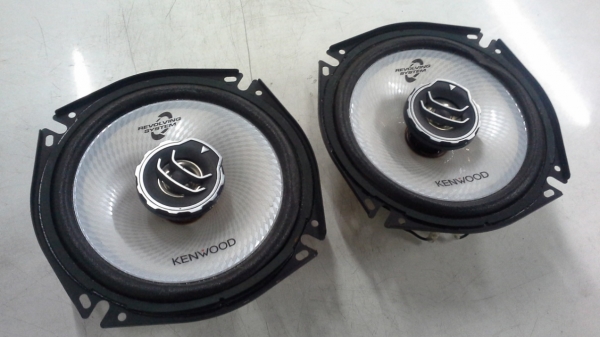 ขายลำโพงมือสองจากญี่ปุ่น ราคาถูก  เสียงเพราะใสๆ  เบสตึบๆ