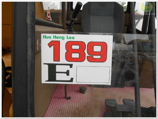 รถขุด Catterpilla รุ่น E70B