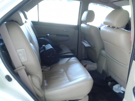 TOYOTA FORTUNER TRD ตัวทอปสุด เกียร์ออโต้โฟวีล วิ่ง 40000 โลแท้ รถปี55 เดือนตุลา เล้่มพร้อมโอน