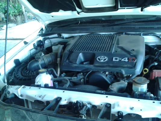 TOYOTA FORTUNER TRD ตัวทอปสุด เกียร์ออโต้โฟวีล วิ่ง 40000 โลแท้ รถปี55 เดือนตุลา เล้่มพร้อมโอน