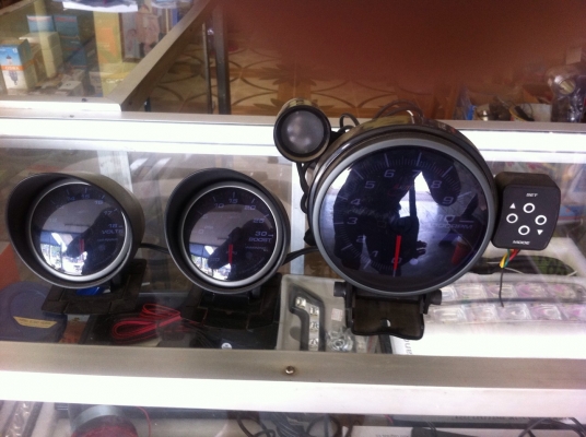 ธารนนทบุรี//ขาย วัดรอบracetech มือสอง3ตัวสวยๆ ราคา5,000บาท พร้อมจัดส่ง