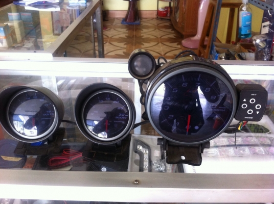 ธารนนทบุรี//ขาย วัดรอบracetech มือสอง3ตัวสวยๆ ราคา5,000บาท พร้อมจัดส่ง