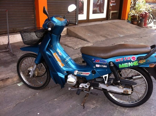 ขายด่วน kawasaki neon ปี39 รถบ้าน เดิมๆ ชุดสีสวย เครื่องแน่นขับกลับบ้านได้เลย ภาษีขาดไม่เกิน โอนได้เ